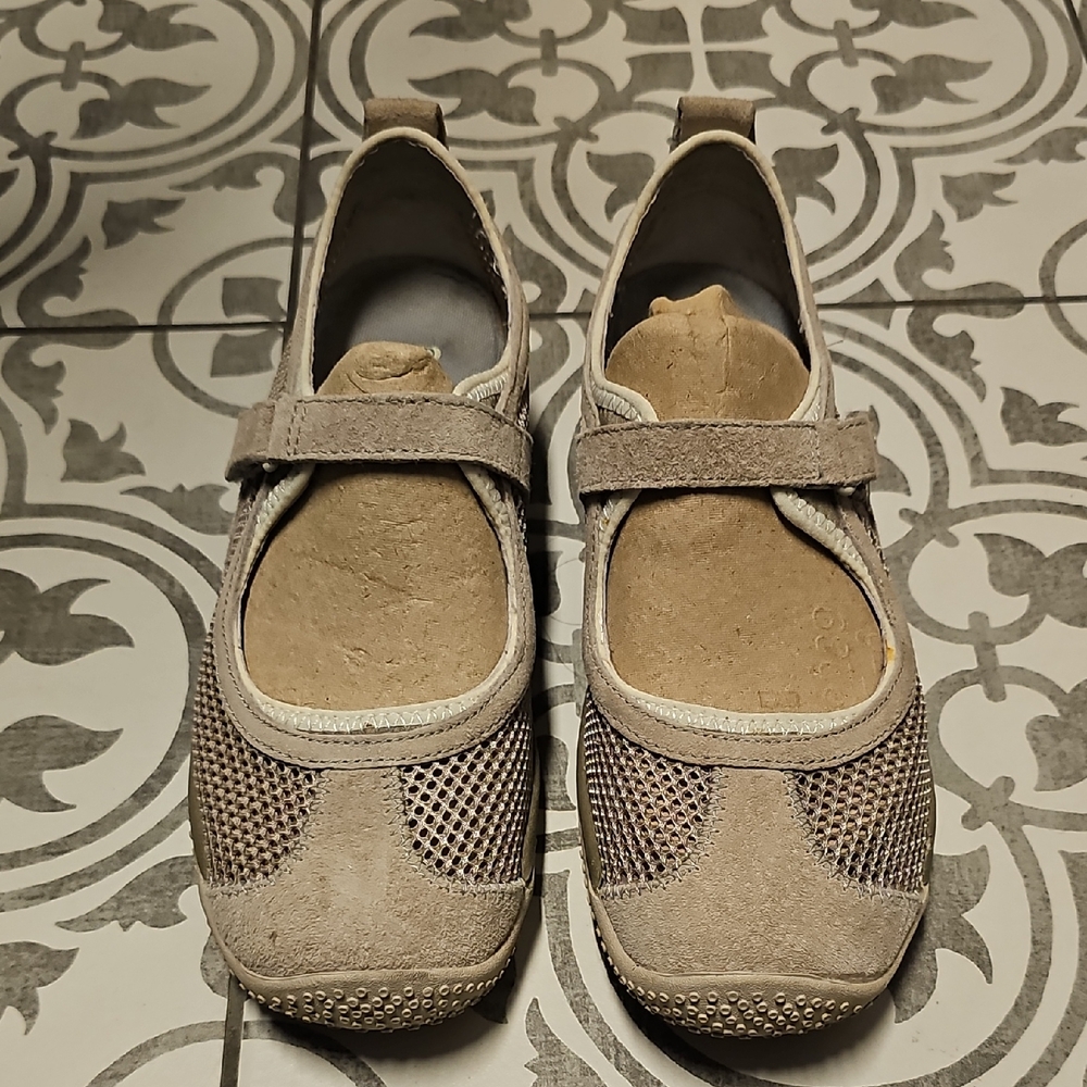 Merrell Circuit MJ Breeze Mary Jane